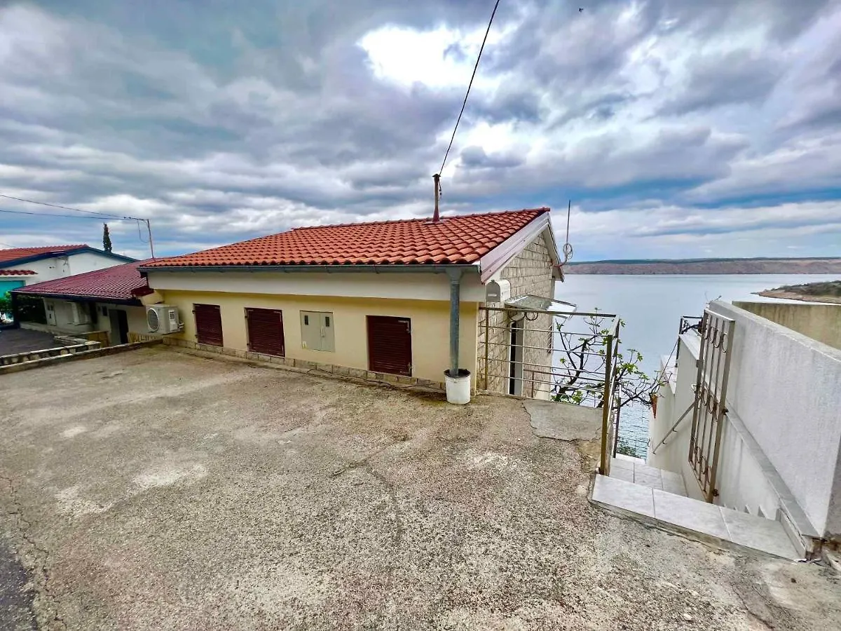 Apartment In Jadranovo 44637